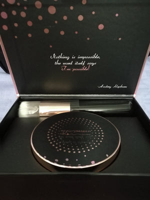 Caviar Elastic Perfect Golden Cushion and Foundation Brush Set 魚子緊緻完美底妝限量禮盒