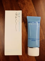Perfect Essence SunscreenSPF50 水潤奇肌清爽防曬凝露SPF50