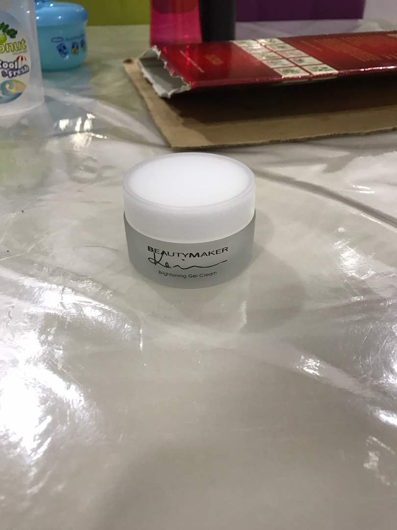Caviar Elastic Perfect Golden Cushion - Ivory (free Brightening Gel Cream ) 魚子緊緻完美氣墊粉餅-白皙（贈晶漾美白記憶霜 ）